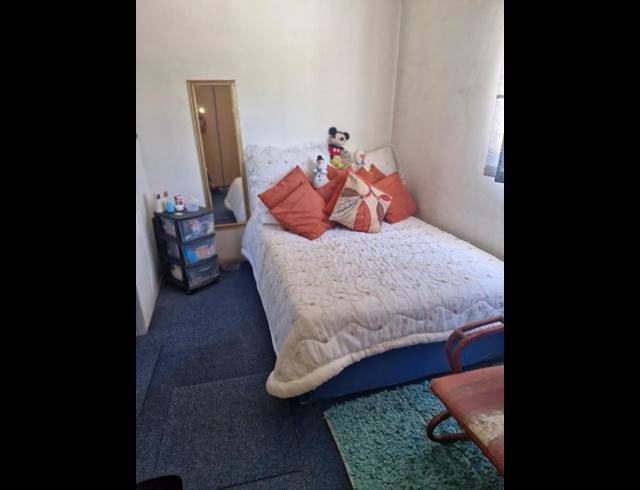 3 BEDROOM HOUSE FOR SALE IN WOODHURST